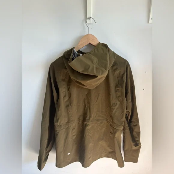 Lululemon Rain Rival Jacket Size 8 - Picture 2 of 5